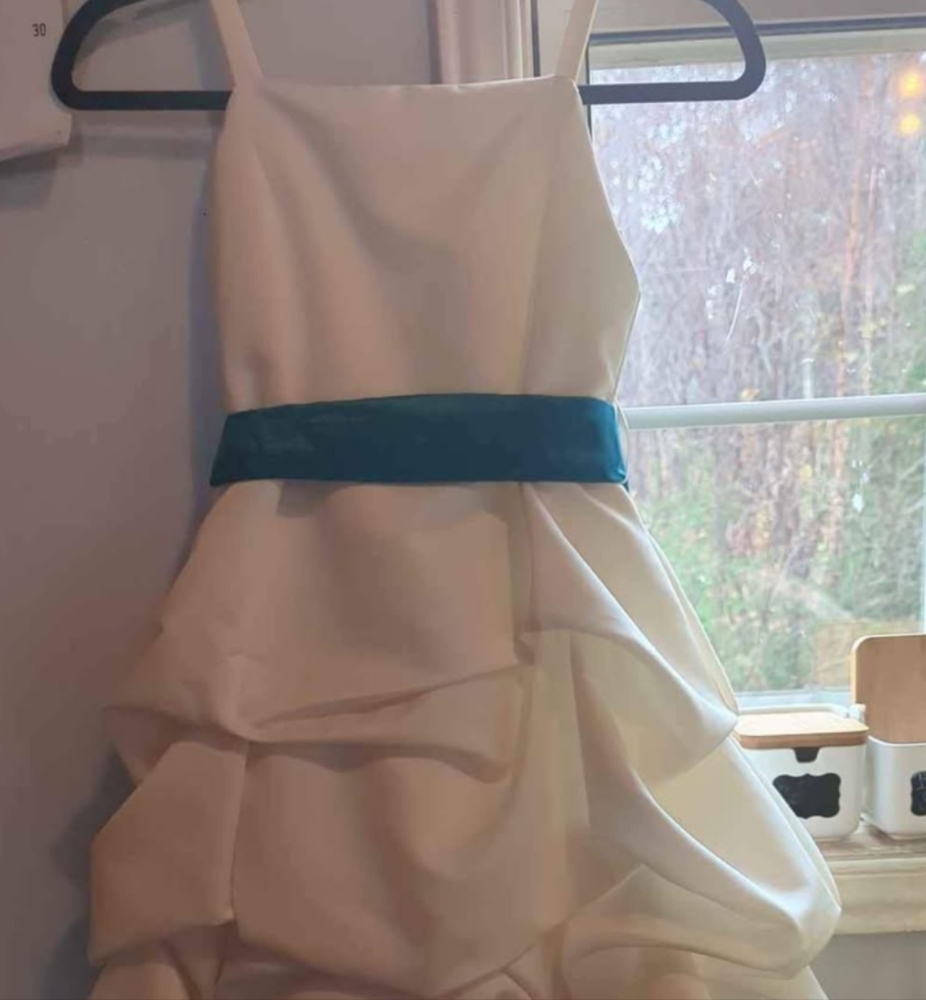 White girls size 8 dress